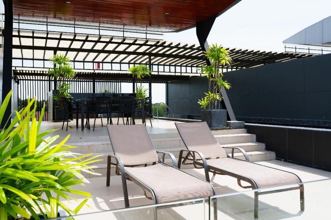 Aqua Villa Rawai Buitenkant foto